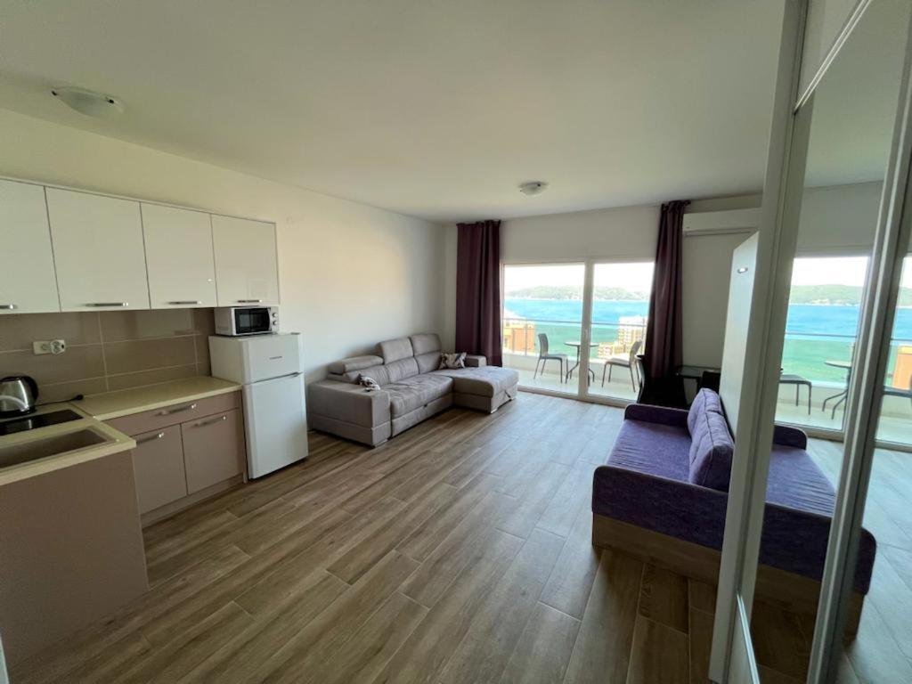 רפאלוביץ' Apartments Gc 3 מראה חיצוני תמונה